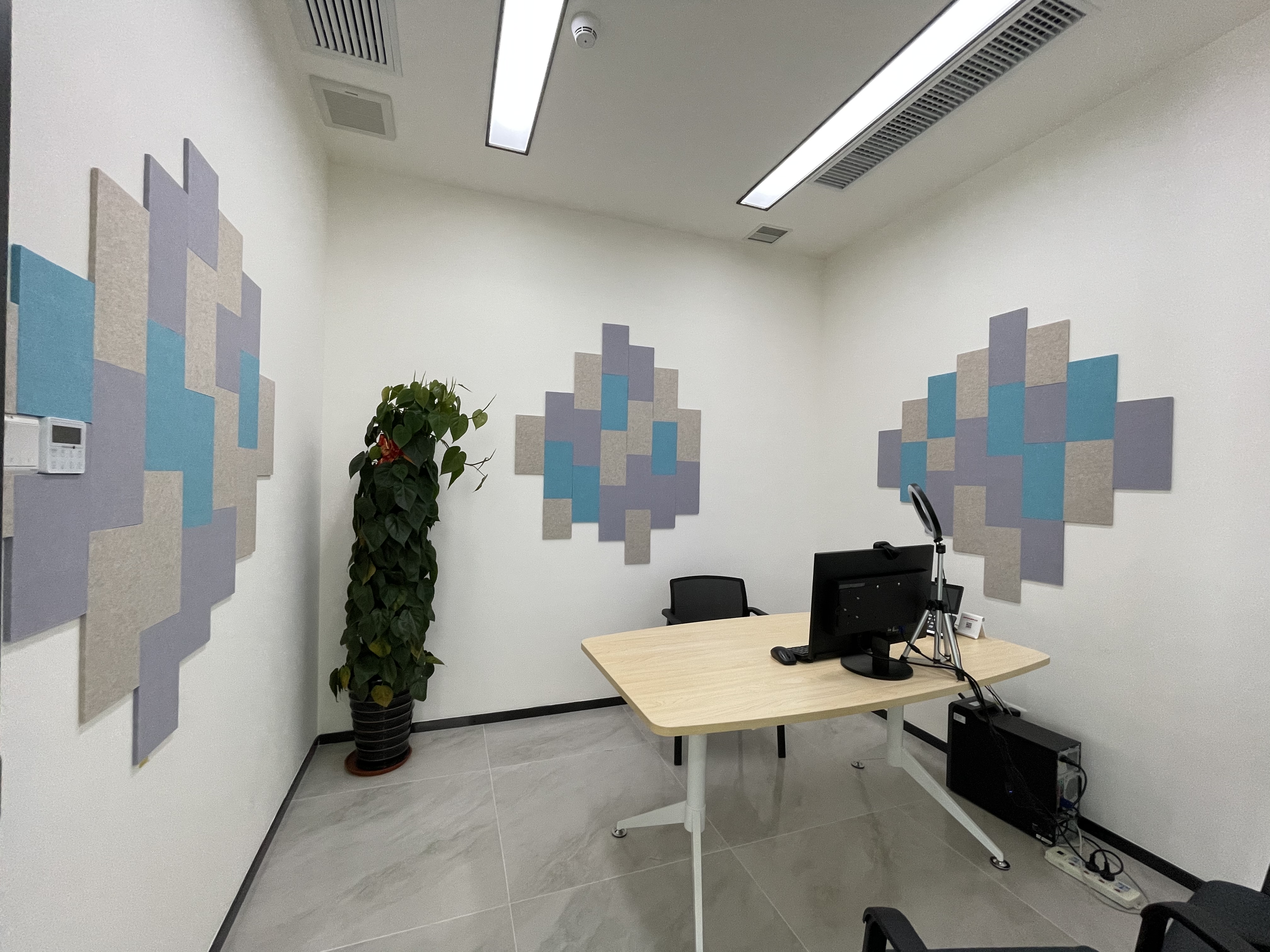 panel ac&uacute;stico de PET